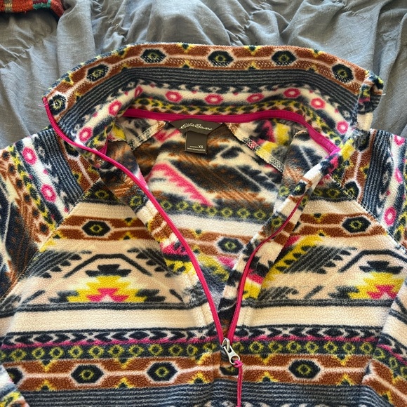 Sold - Picture 3 of 5